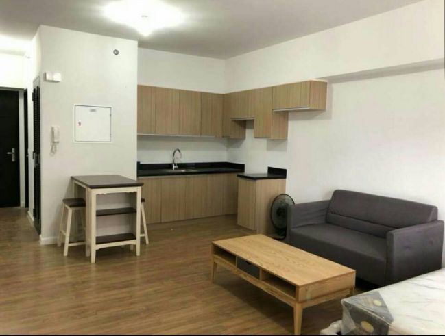 For lease: One Maridien - Studio04