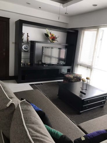 3BR Fully Furnished condo in Three Salcedo Place04