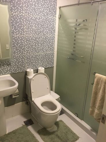 Fully Furnished Condo at Cebu Business Park04