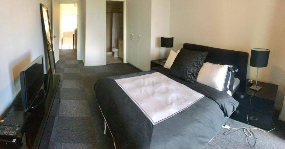 1 Bedroom for lease in One Rockwell East Makati03