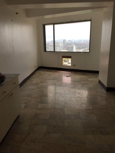 3Bedroom Condo for Rent in Burgandy West Bay in Manila04