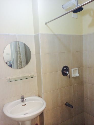 Semi Furnished 1 Bedroom For Rent Only 15K Near Ateneo04