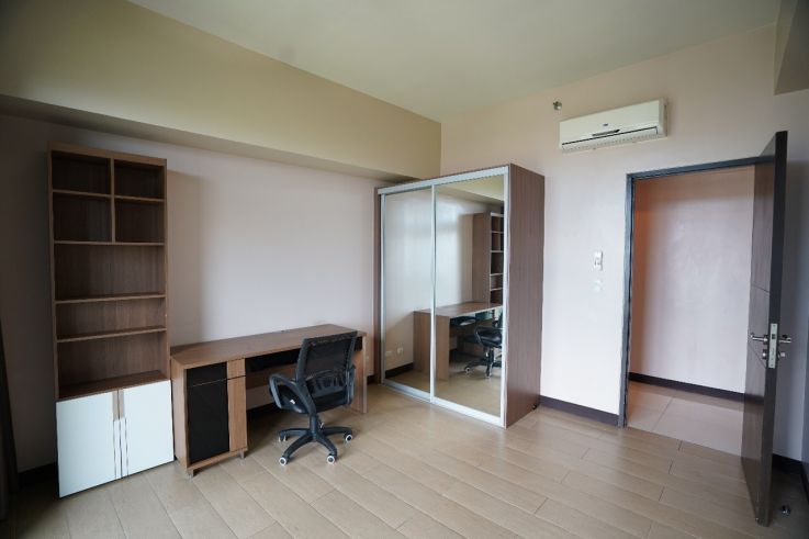 3br condo For rent in BGC Global City Fort Bonifacio TAguig05