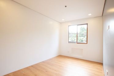 FOR RENT: Unfurnished 1 Bedroom Condo Unit with Balcony near UP Dilima02