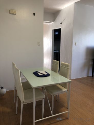 Fully Furnished One Bedroom Condo Unit for Rent in One Orchard Road in03