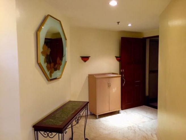 "4-Bedroom Fully-Furnished  Condo Unit for Rent in Salcedo Village, Mak"03