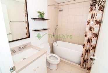 Fully furnished 2 Bedroom Loft with balcony in One Rockwell East02