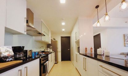 "Beautiful 1BR Condo in One Serendra, BGC for Rent"02