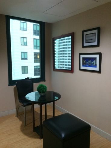 2 Bedroom fully furnished for lease in Amorsolo Rockwell Makati04