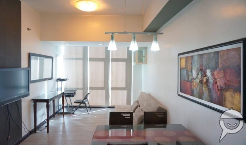 FOR RENT 1 bedroom with balcony in Blue Sapphire Residences03