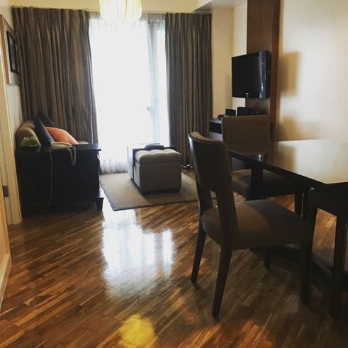 1 Bedroom furnished for lease in Joya South Rockwell Makati03
