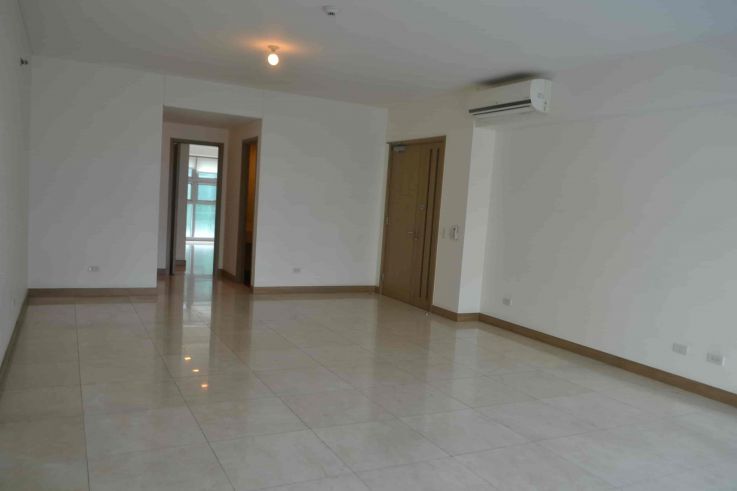 "FOR LEASE: 3 Bedroom Unit in One Serendra, Bonifacio Global City, Tagu"04