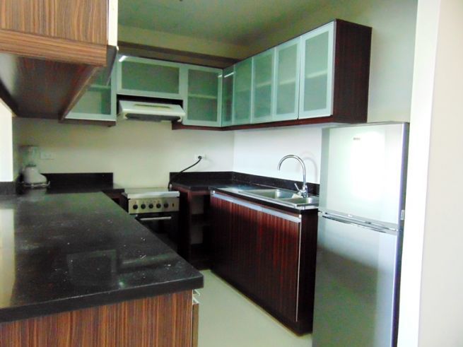 "Condominium for Rent 2 Bedrooms in Cebu Business Park, Cebu City"03
