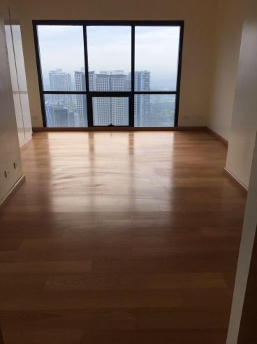 "BGC,Taguig- 3BR Condo for Rent- Icon Plaza"04