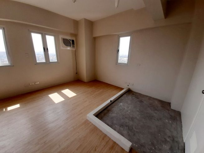 2 Bedroom For Rent in Sta Ana Manila04