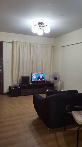 2 bedroomn w parking  for lease at Ohana Place01