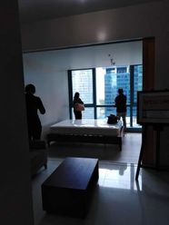 1Br Unit for Rent/sale in 1 Uptown Residences BGC02