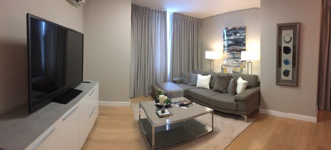 "Park Terraces - 1 bedroom for Rent in San Lorenzo, Makati"03