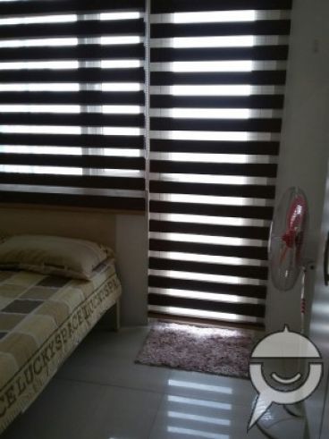 CHIC SM LIGHT ONE BR WITH BALCONY CONDO UNIT FOR RENT04