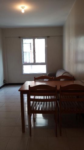 Condo For Rent 2 bedroom semi Furnish Near Airport Sm Bicutan04