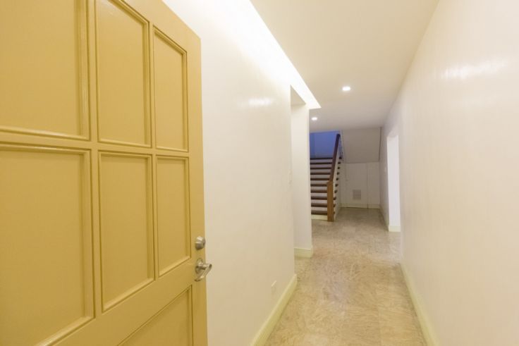 "Renovated 4 Bedroom House FOR RENT in Green Meadows, Pasig"03