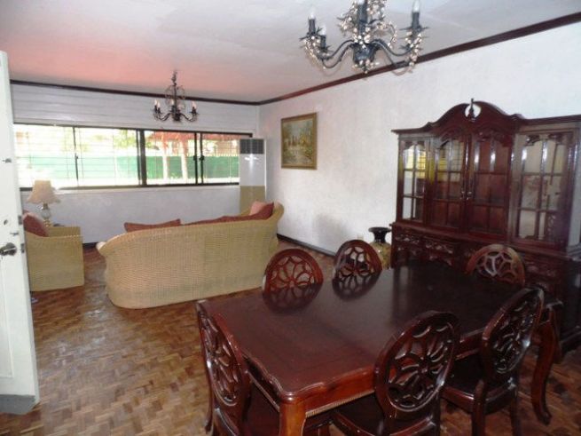 House and Lot For Rent in Angeles City03