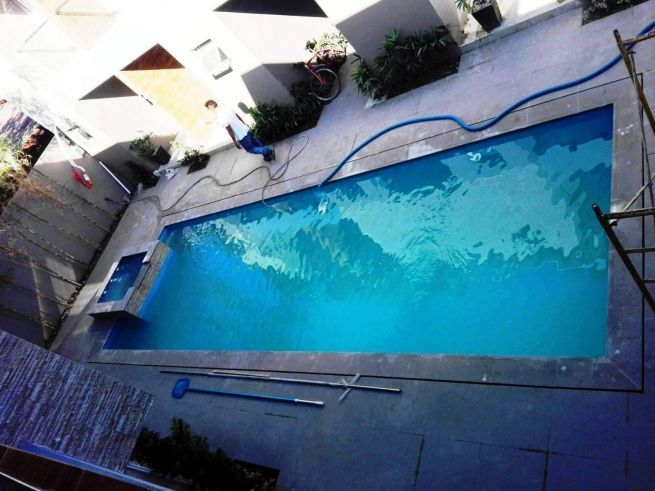 2 Bedroom Apartment in Malabanias Angeles City with Swimming Pool For04