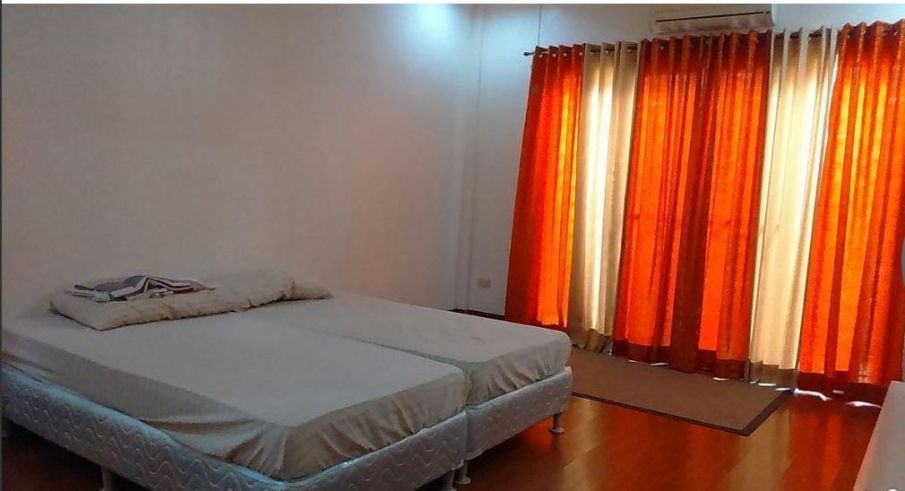 Fully Furnished Cozy House and lot in Friendship for rent03