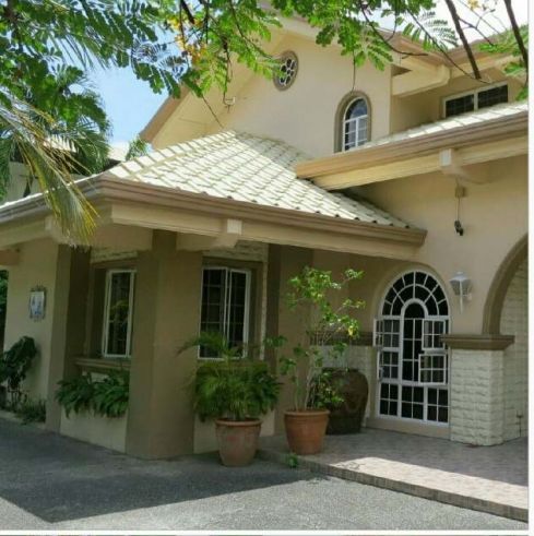 "House for Rent in Ayala Alabang Village, Muntinlupa City"01
