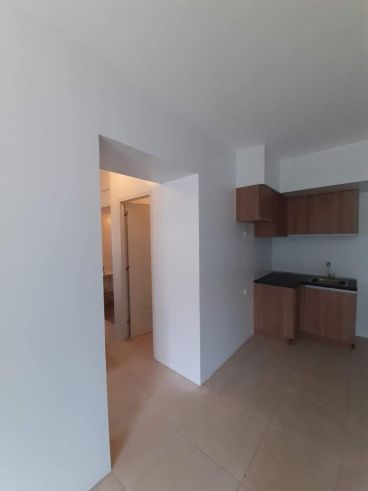 FOR RENT Corner 2BR unit in Avida 34th03