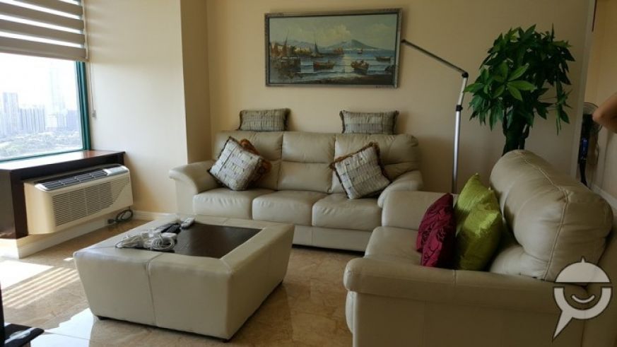 Bellagio Towers Fully Furnished 2 BR Facing Golf Course BGC Taguig04