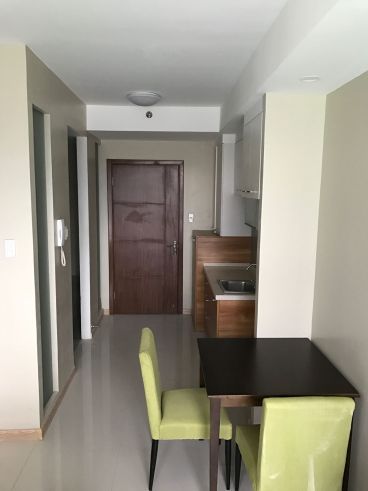 "Studio Unit for Rent, furnished, 20.34 sqm"04