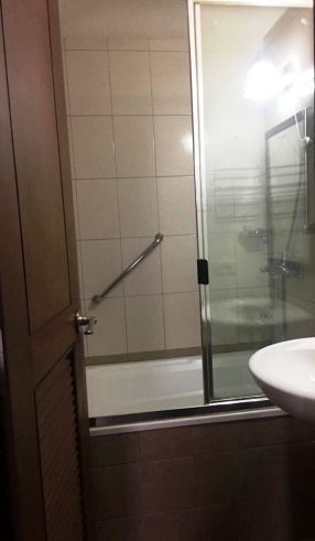 1 Bedroom Unit For Rent at CEO Flats Jupiter Makati03