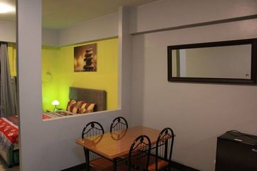 Furnished Studio Deluxe Unit For Rent in Stamford Executive Residences02