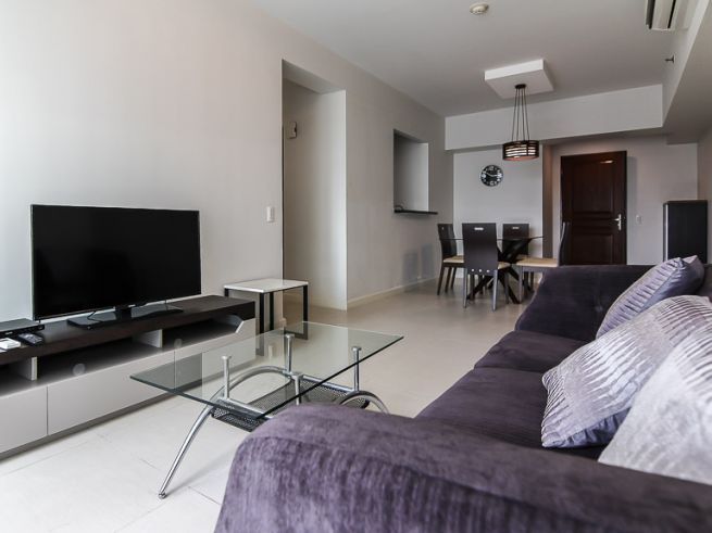 3 Bedrooms in The Red Oak at Two Serendra BGC Taguig unit code:RED4203