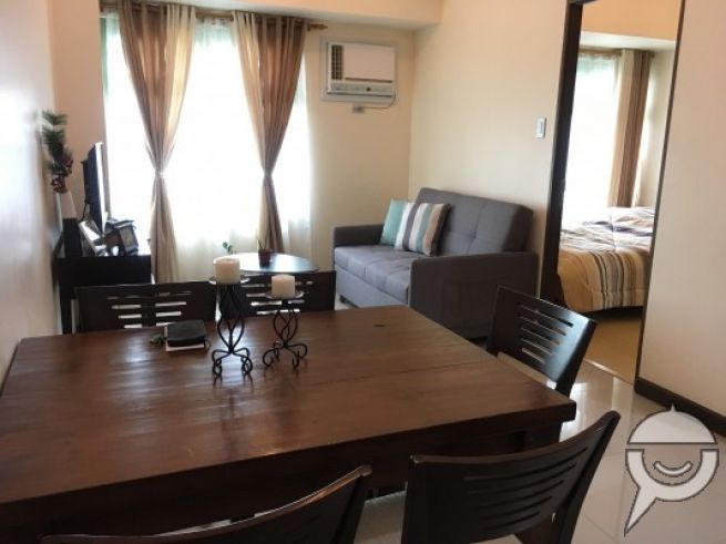 1 Bedroom Condominium Unit For rent facing Robinsons Magnolia Mall03