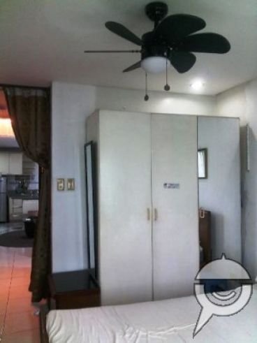"The Peak Tower, Condominium One Bedroom unit for Rent in Makati City"03