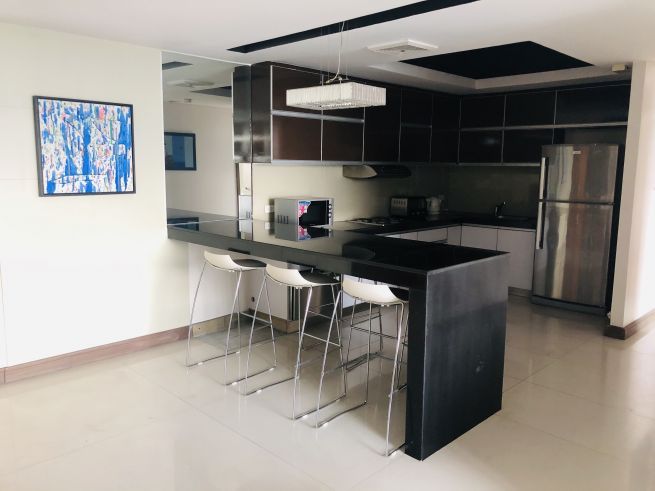 St. Francis Shangrila Place 2BR Unit03