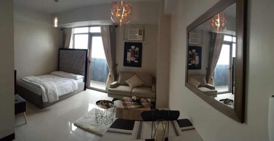 "Furnished Studio Unit for Rent in Manhattan Heights, Araneta Center, C"04