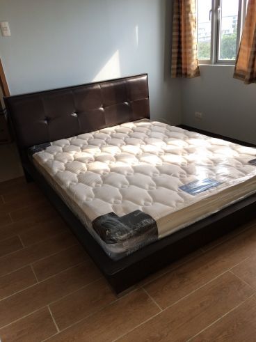 For Rent 1BR Furnished Condo in Morgan Suites McKinley Hill Taguig BGC04