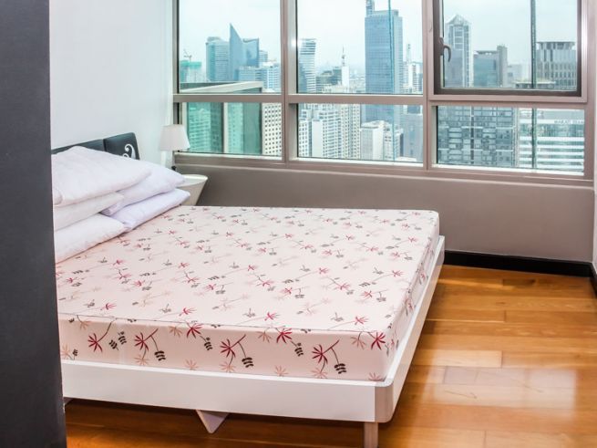 2BR-Fully Furnished Condo in The Residences at Greenbelt04