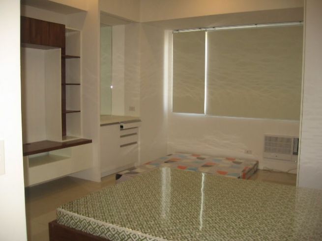 2-Bedroom Condo For Rent near Ayala Cebu City03