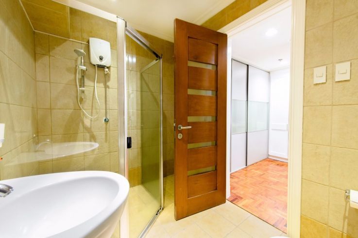 Beautiful 3 Bedroom Fully Furnished Garden Unit04