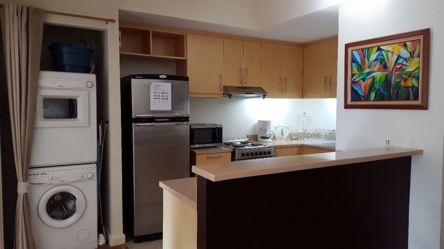 Manansala Tower Rockwell 1BR Unit For Leae04