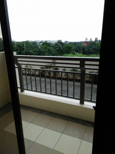 3bedrooms for rent in Taguig City near Mckinley and Market2x with park04