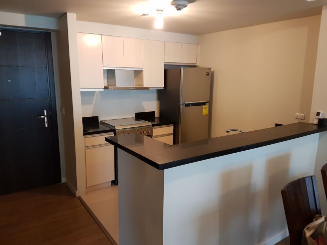 Kroma Tower Makati 2BR Unit for Rent04