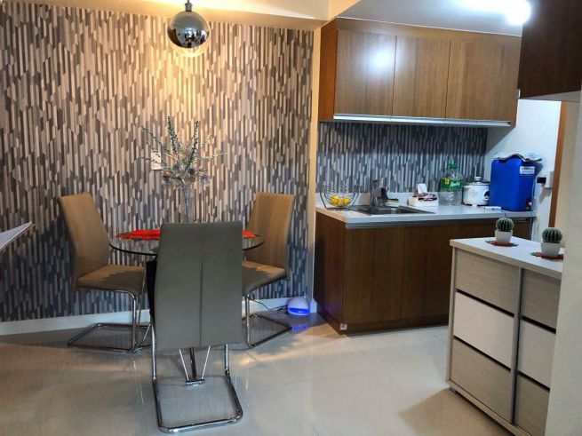 Eton Tower One Bedroom for Rent near PBCom Tower03