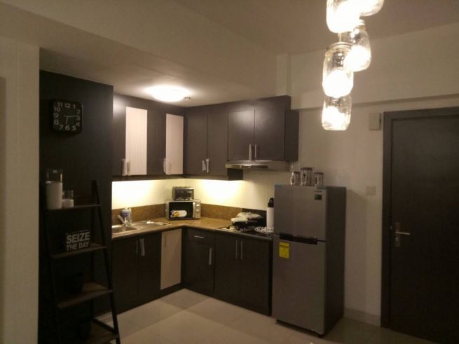 The Trion Towers 1BR For Rent in BGC04
