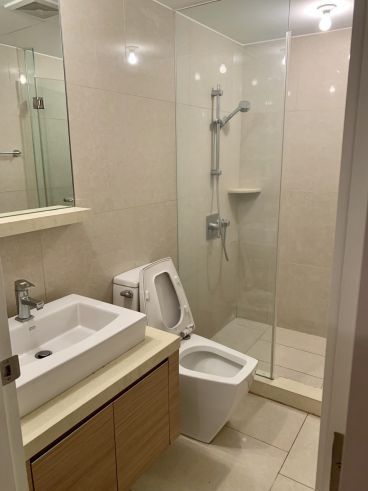1BR One Shangrila Place FOR RENT03