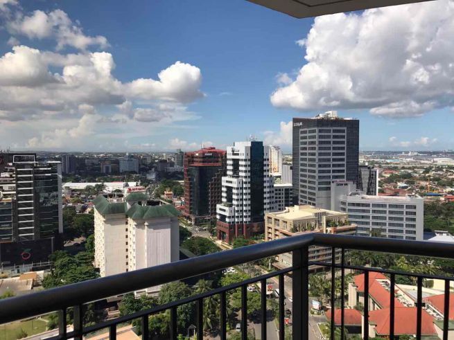 Parkpoint Residences 2 bedroom For Rent03